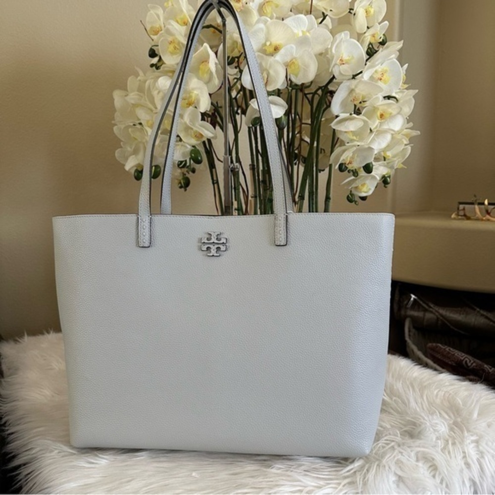 New Tory Burch McGraw Tote bag